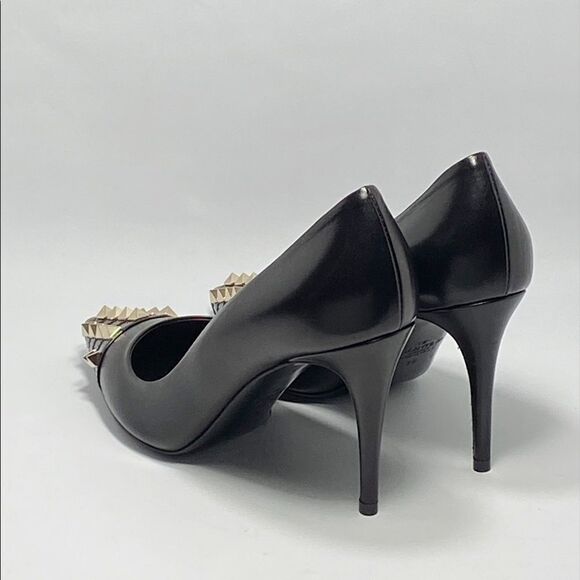 Valentino Garavani Rockstud Alcove Leather Pumps size 36 - Picture 10 of 14